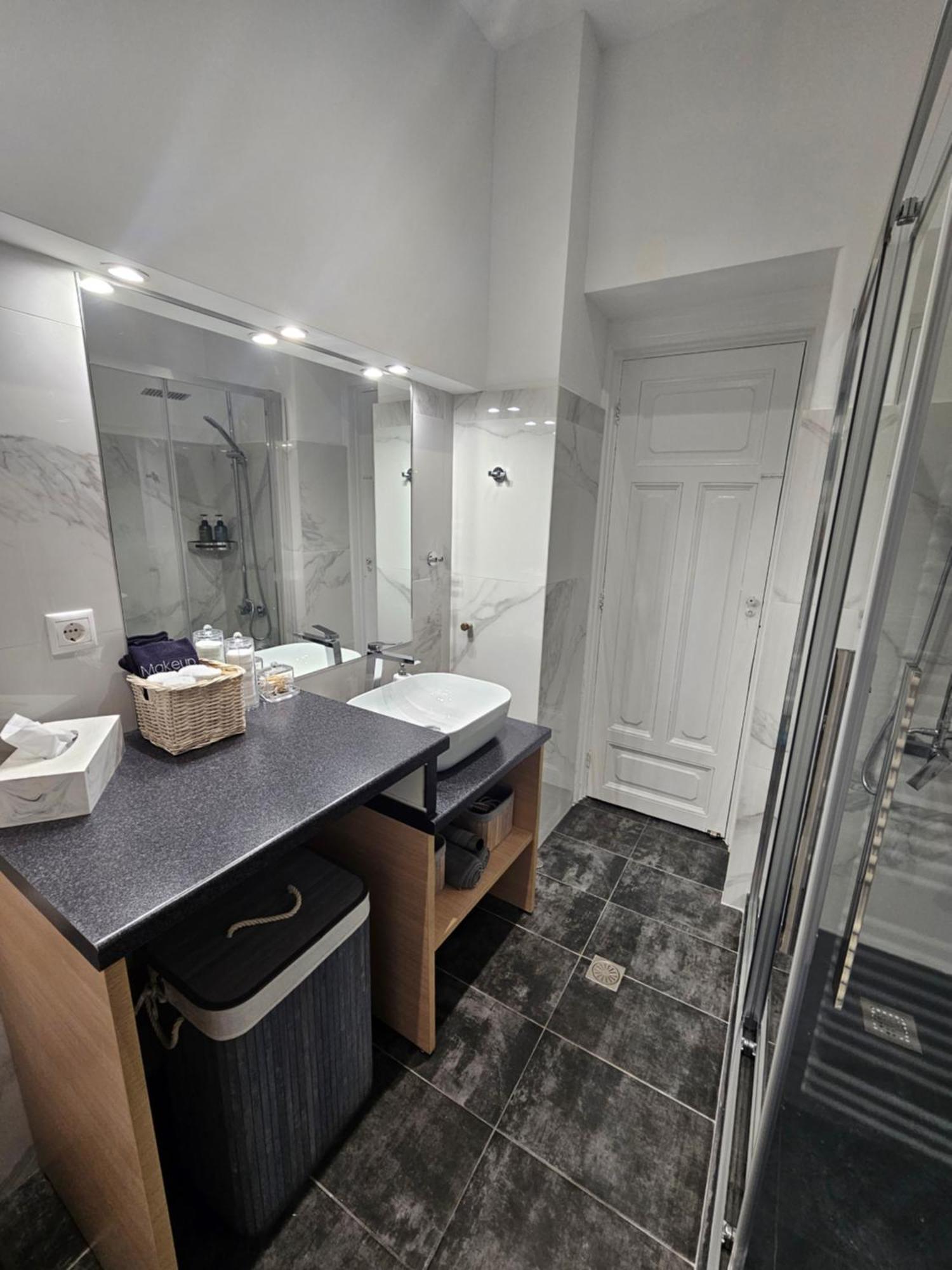 Plaka Sofi Suite Atenas Exterior foto